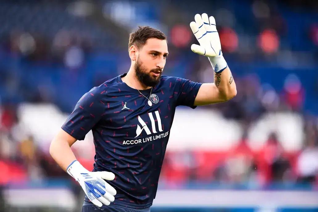 社区盾赛后再迎强敌;巴黎圣日耳曼止住颓势;主帅态度——态度坚定;阵容厚度经受考验的简单介绍 社区盾赛后再迎强敌;巴黎圣日耳曼止住颓势;主帅态度——态度坚定;阵容厚度经受考验的简单介绍