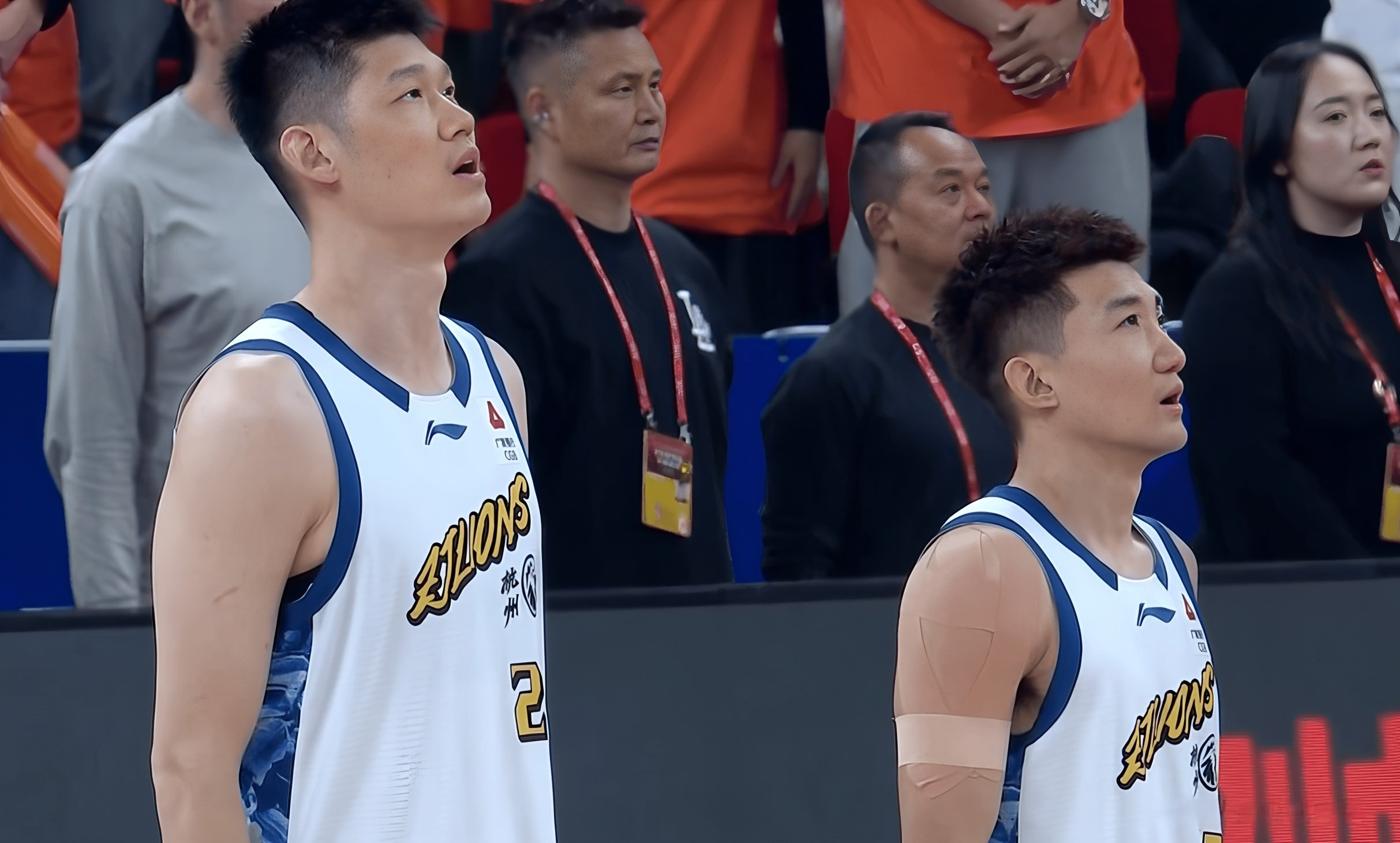 太狠了！广州队围绕NBA季后赛回应争议菲尼克斯太阳再遭质疑备战法国杯，奥兰多魔术转会期伤情更新的简单介绍